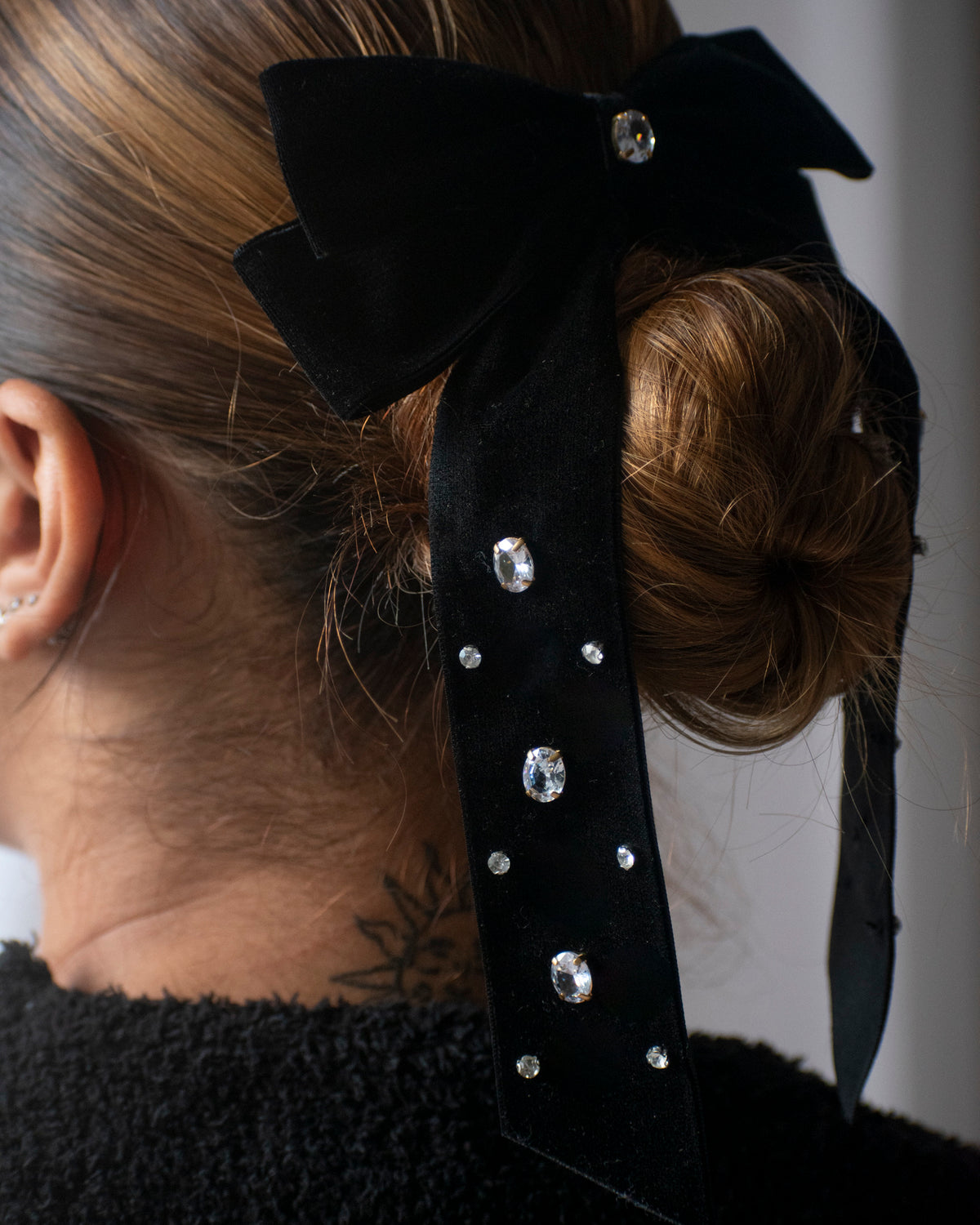 Aurora Statement Bow